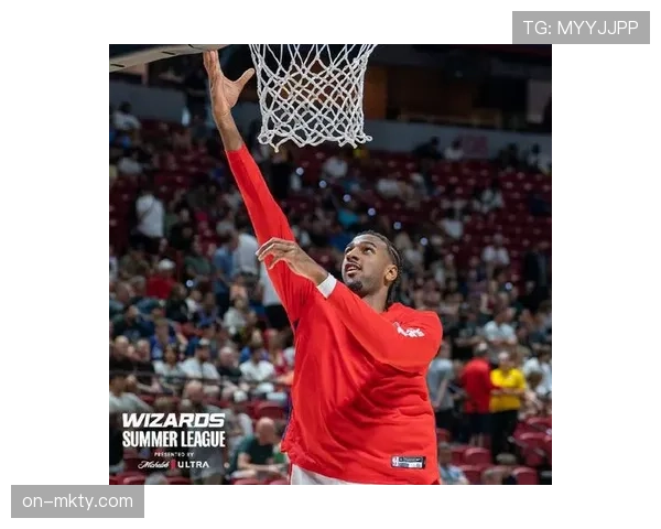 专访新秀榜眼萨尔：谈论适应NBA强度以及赛季目标